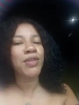 Snapshot of michel_rous_ chatting on May 22, 5:25 am michel rous online show from May 22, 5:25 am