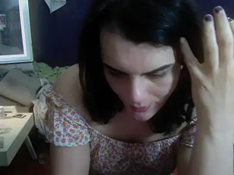 Snapshot of turkishTransEfsun chatting on June 20, 10:40 am turkishTransEfsun online show from June 20, 10:40 am