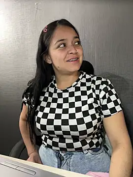 Emily Rivers  online show from February 16, 1:51 pm