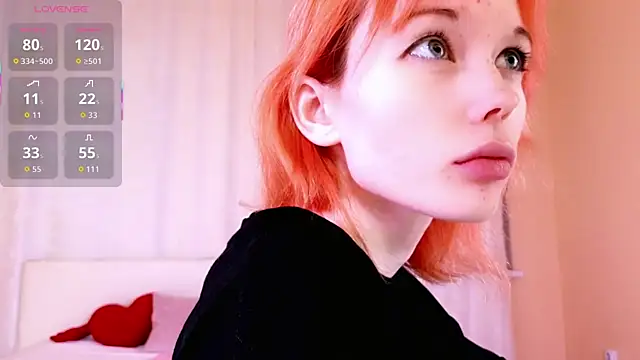 Snapshot of Kiara_Dream chatting on May 16, 9:24 pm Kiara Dream online show from May 16, 9:24 pm