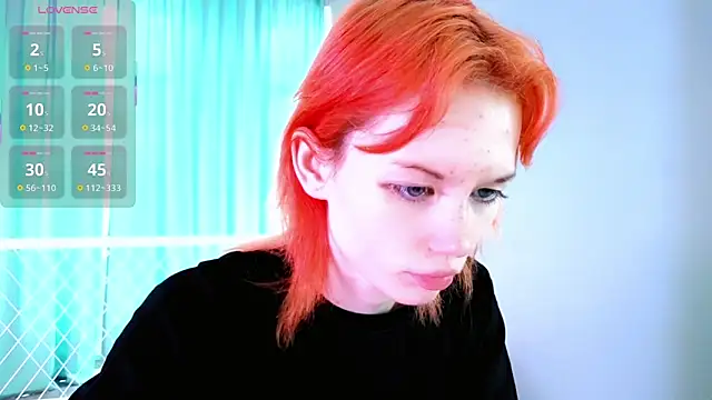 Snapshot of Kiara_Dream chatting on May 21, 3:46 am Kiara Dream online show from May 21, 3:46 am
