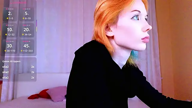 Snapshot of Kiara_Dream chatting on June 11, 1:05 am Kiara Dream online show from June 11, 1:05 am