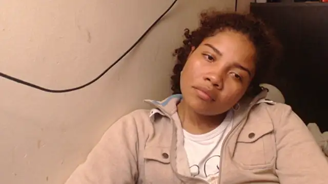 madelene online show from February 17, 4:53 am