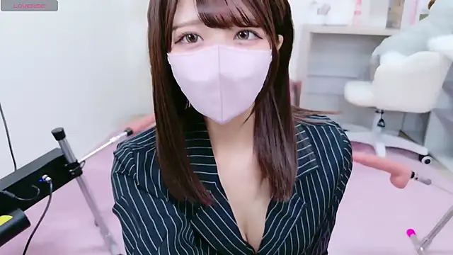 Snapshot of Reina_Fcup chatting on January 10, 12:18 pm Reina Fcup online show from January 10, 12:18 pm