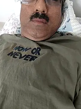 moonflower25 online show from March 2, 6:59 pm