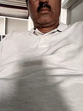 moonflower25 online show from April 14, 8:31 am