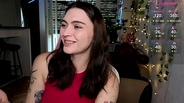 Snapshot of dorfmatratze__ chatting on September 14, 6:23 am dorfmatratze   online show from September 14, 6:23 am