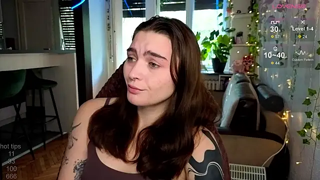 Snapshot of dorfmatratze__ chatting on October 11, 8:02 am dorfmatratze   online show from October 11, 8:02 am