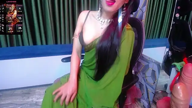 Snapshot of heyy_kiran chatting on June 8, 10:32 pm heyy kiran online show from June 8, 10:32 pm