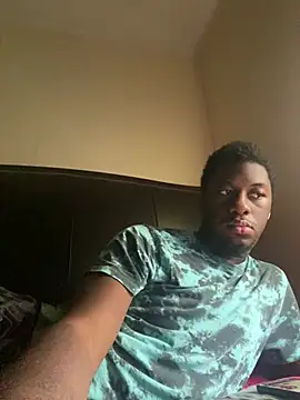 Snapshot of ThickDic28 chatting on June 1, 1:57 pm ThickDic28 online show from June 1, 1:57 pm