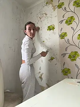 Snapshot of Emilia_Mausi chatting on February 21, 2:18 pm Emilia Mausi online show from February 21, 2:18 pm