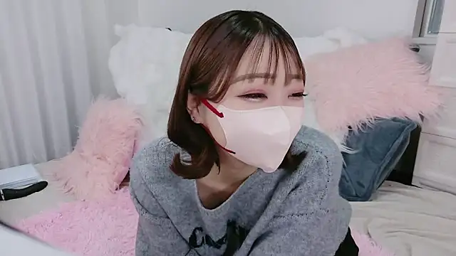 Rina 72 online show from December 17, 6:30 am