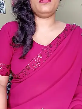 Rose-luckey online show from July 23, 1:09 pm