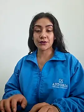 Snapshot of CAROLINE__07 chatting on November 22, 2:05 pm CAROLINE 07 online show from November 22, 2:05 pm