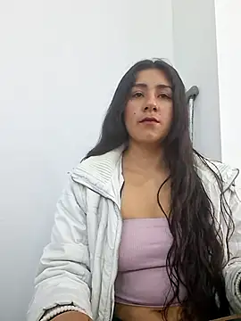 Snapshot of CAROLINE__07 chatting on December 1, 12:10 pm CAROLINE 07 online show from December 1, 12:10 pm