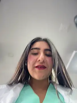 CAROLINE  07 online show from July 8, 3:38 pm