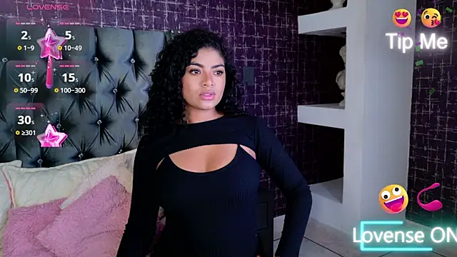 Carly Monroe  online show from September 18, 10:45 pm