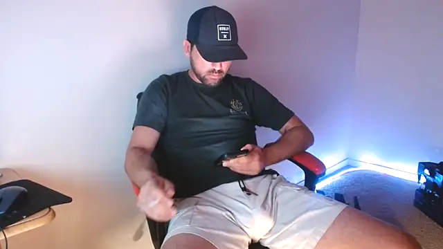 Snapshot of TypicalDepot5 chatting on October 18, 6:26 am TypicalDepot5 online show from October 18, 6:26 am