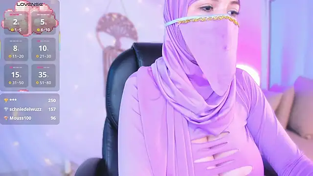 Snapshot of salma_isawwii chatting on October 12, 2:27 pm salma isawwii online show from October 12, 2:27 pm