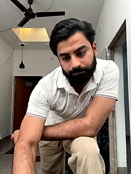 hottestboy03 online show from October 28, 6:39 am