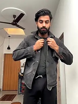 hottestboy03 online show from November 8, 4:56 am