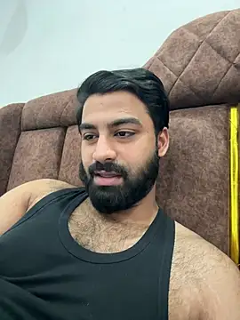 hottestboy03 online show from March 12, 7:03 am