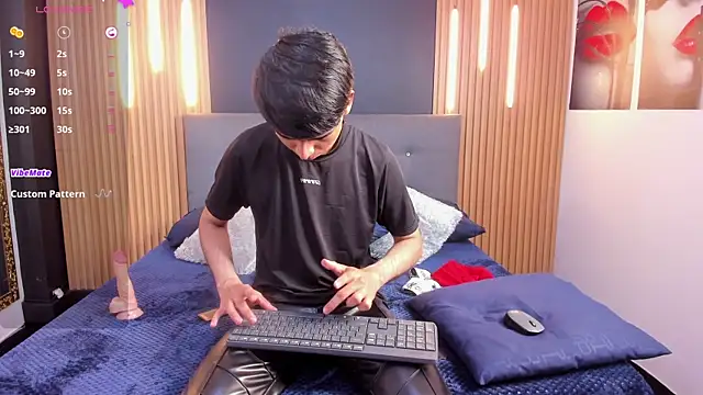 OnlyJos online show from October 23, 7:12 pm