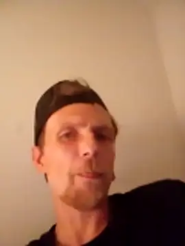 Snapshot of AcquiredCompound chatting on October 25, 9:42 pm AcquiredCompound online show from October 25, 9:42 pm