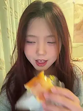 Snapshot of mimi9420 chatting on November 2, 4:31 pm mimi9420 online show from November 2, 4:31 pm