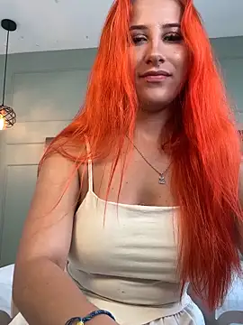 saray marquez online show from May 1, 1:05 pm