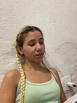 Bruna551 online show from February 24, 12:30 am