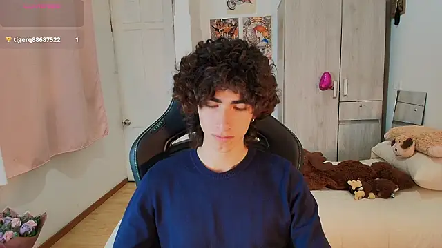 Nude Boy18 online show from February 5, 12:37 am