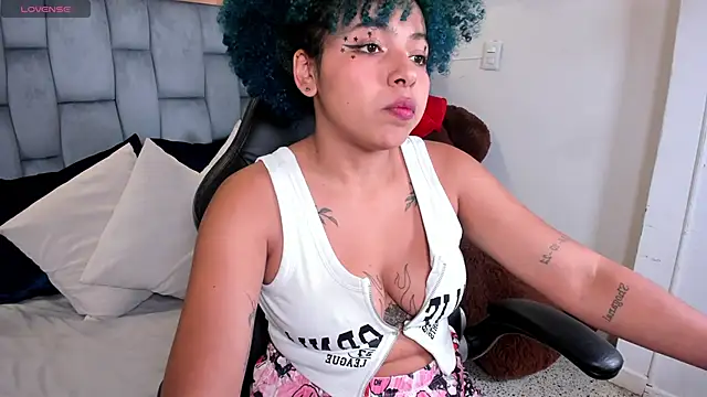 momo ayasse online show from September 15, 1:49 am