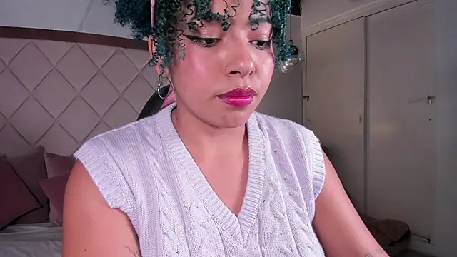 momo ayasse online show from November 11, 9:48 pm