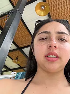 Dulce 1408 online show from November 30, 5:06 pm