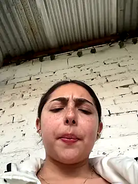 Dulce 1408 online show from December 4, 10:18 pm