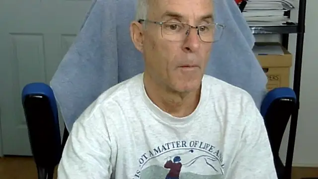 funone1999 online show from February 25, 6:06 pm