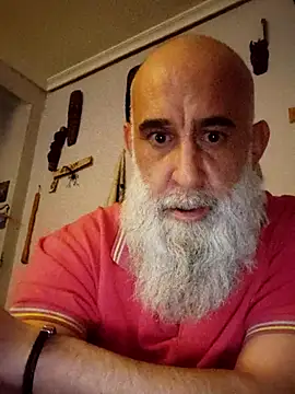 Snapshot of barbaszztop chatting on December 20, 6:53 am barbaszztop online show from December 20, 6:53 am