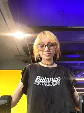 Snapshot of TheLevel69s chatting on September 19, 10:10 pm TheLevel69s online show from September 19, 10:10 pm