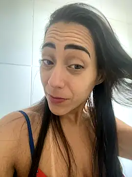 lucioliveira online show from November 10, 2:05 pm