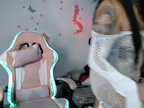 sophiadaza666 online show from April 26, 11:46 pm