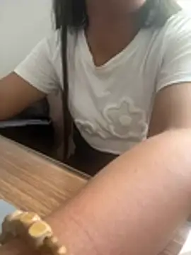 Snapshot of Pilipinalyn23 chatting on July 29, 3:04 am Pilipinalyn23 online show from July 29, 3:04 am