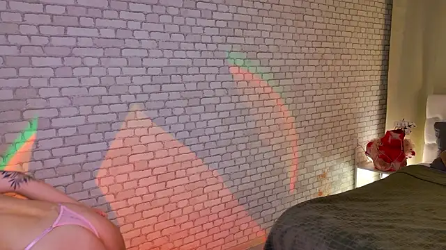 PhantomLace online show from February 17, 9:32 pm