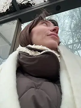 Snapshot of BallerinaCappuccino_ chatting on December 18, 7:03 am BallerinaCappuccino online show from December 18, 7:03 am