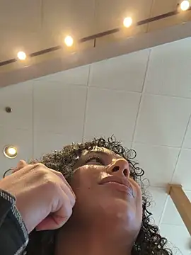 Snapshot of allybluee777 chatting on February 25, 1:32 pm allybluee777 online show from February 25, 1:32 pm