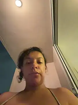 allybluee777 online show from June 20, 2:47 am