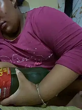 chubbybbw18 online show from December 2, 11:37 am