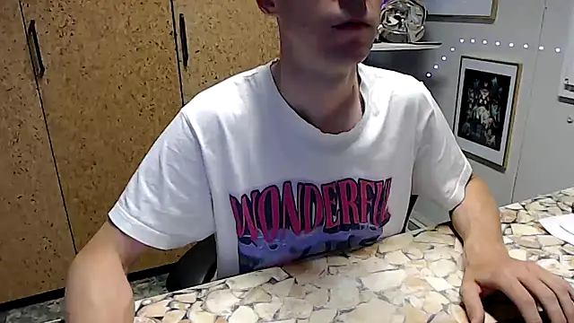 Snapshot of sakiramissy chatting on May 15, 6:20 am sakiramissy online show from May 15, 6:20 am