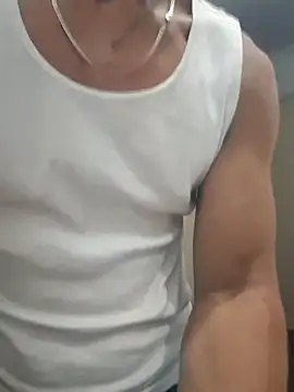 Snapshot of JustWatchUsCum chatting on December 20, 8:16 pm JustWatchUsCum online show from December 20, 8:16 pm