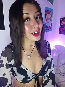 Snapshot of Catti_Brie chatting on February 5, 11:37 am Catti Brie online show from February 5, 11:37 am